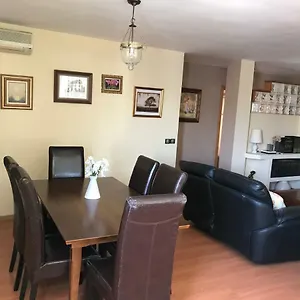 https://apartamento-centro-rincon-playa.1costadelsol.com